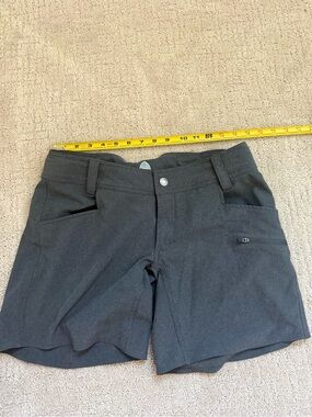 Club Ride Apparel Savvy Dark Gray Performance Shorts Size M